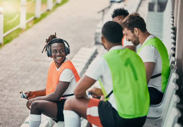 Ομάδα Αθλητισμός Και Ράγκμπι Άνδρες Στο Διάλειμμα Χαμόγελο Σχεδιασμό Και — Φωτογραφία Αρχείου