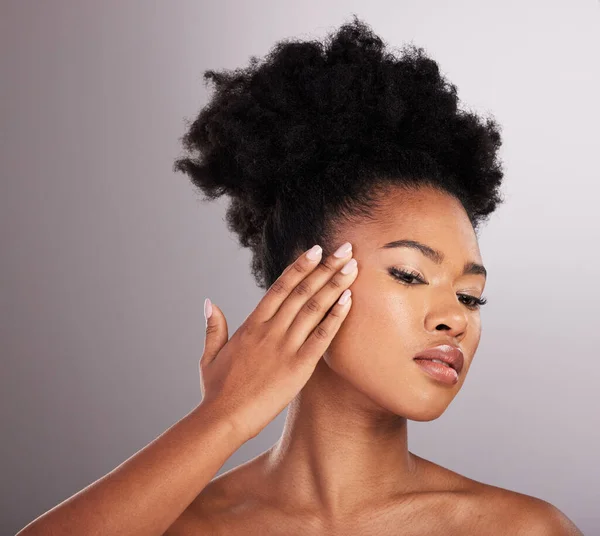 Skincare Woman Manicure Face Shine Beauty Dermatology Facial Treatment Spa — Stock Photo, Image