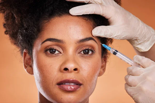 Botox Huidverzorging Zwarte Vrouw Met Plastische Chirurgie Medische Collageeninjectie Van — Stockfoto