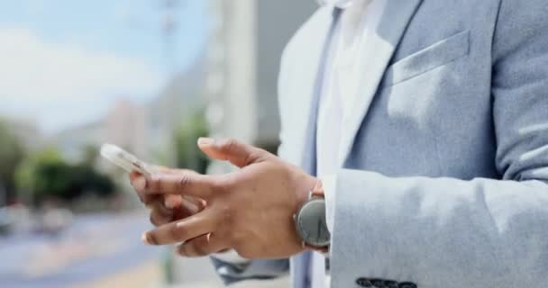 Telefon Görüşmesi Merhaba Şehirdeki Adamı Bulanık Bir Geçmiş Için Görüşme — Stok video