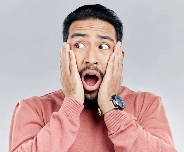 Wow Surprise Indian Man Hands Face Shock Omg Deal Announcement — Stock Photo, Image