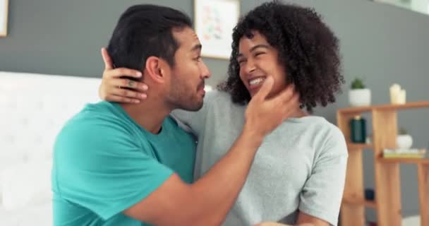 Test Enceinte Couple Célébration Avec Homme Une Femme Heureux Dans — Video