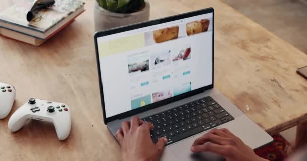 Couple Hands Website Travel Laptop Planning Vacation Browsing Activity Destination — Stock Video