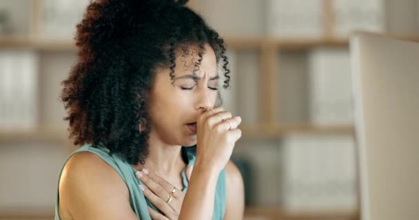 Affari Salute Donna Con Tosse Burnout Stress Sul Posto Lavoro — Video Stock