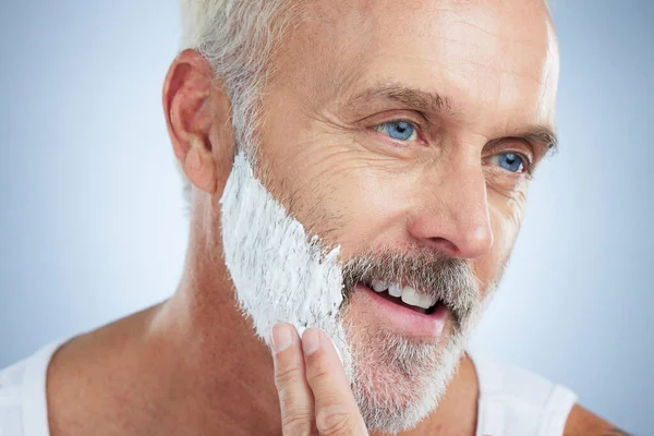 Reifer Mann Gesicht Und Rasierschaum Zur Pflege Hautpflege Oder Haarentfernung — Stockfoto