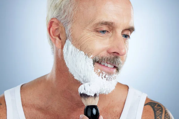 Homem Sênior Barba Creme Barbear Para Cuidados Com Pele Preparação — Fotografia de Stock
