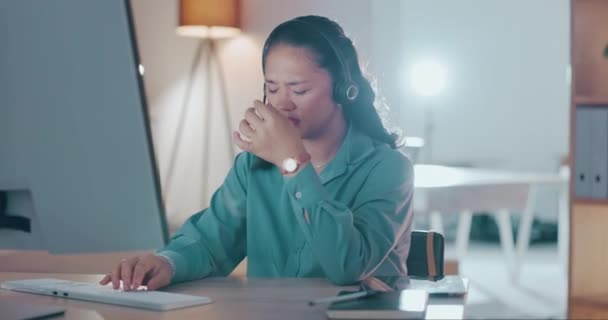 Müdigkeit Kopfschmerzen Oder Callcenter Agenten Mit Burnout Sind Dem Telemarketing — Stockvideo