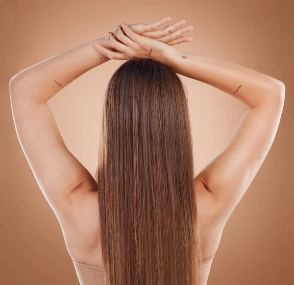 Woman Hair Beauty Cosmetics Studio Long Hair Treatment Self Care — Stock Photo, Image
