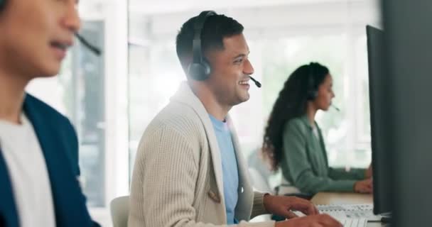 Call Center Consultoría Sonrisa Con Hombre Negocios Oficina Para Telemarketing — Vídeo de stock