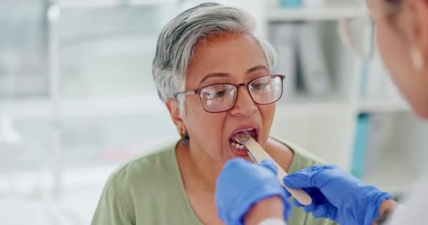 Gesundheitspflege Zahnarzt Und Zähnekontrolle Mit Spiegelgerät Krankenhaus Kieferorthopädin Wellness Zahnärztin — Stockvideo