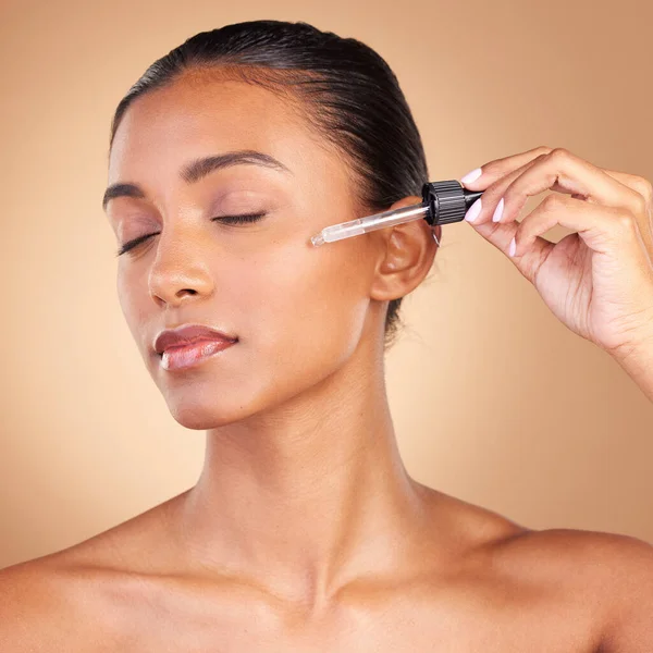 Beauty Serum Detox Woman Skincare Dermatology Essential Oil Studio Isolated — Stock Photo, Image