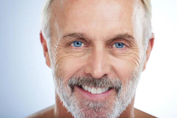 Anciano Retrato Sonrisa Rostro Con Belleza Aseo Higiene Con Cuidado — Foto de Stock