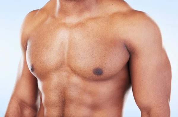 Musculoso Fuerte Musculoso Hombre Negro Debido Aptitud Salud Bienestar Aislado — Foto de Stock