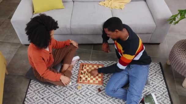 Chess Game Couple Floor Home Playing Board Games Bonding Relax — Stock Video