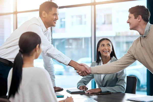 Business People Handshake Meeting Partnership B2B Deal Accordo Nel Reclutamento — Foto Stock