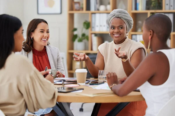 Деловые Женщины Встречи Беседы Лидеров Дискуссии Беседы Рабочем Месте Разнообразие — стоковое фото