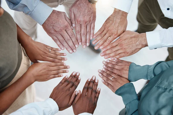 Trabajo Equipo Diversidad Manos Empresarios Círculo Para Motivación Apoyo Comunidad — Foto de Stock