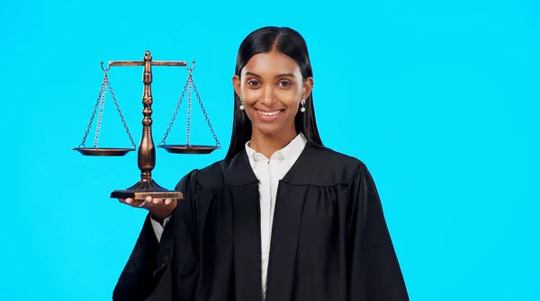 Портрет Равновесие Счастливая Женщина Юрист Студии Судебной Системы Карьерных Услуг — стоковое фото