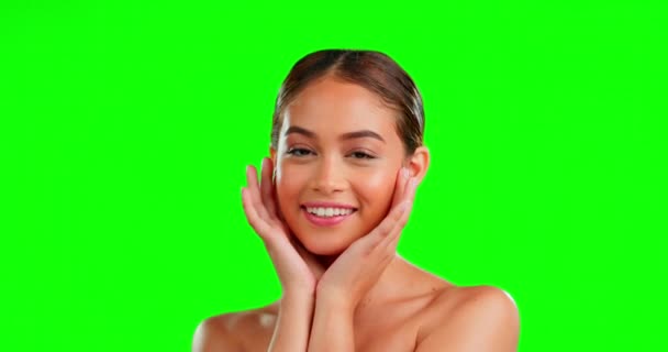 Beauty Skincare Smile Woman Studio Cosmetics Satisfaction Self Care Happy — Stock Video