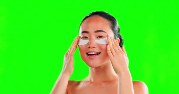 Mulher Asiática Cuidados Com Pele Rosto Com Manchas Oculares Tela — Vídeo de Stock