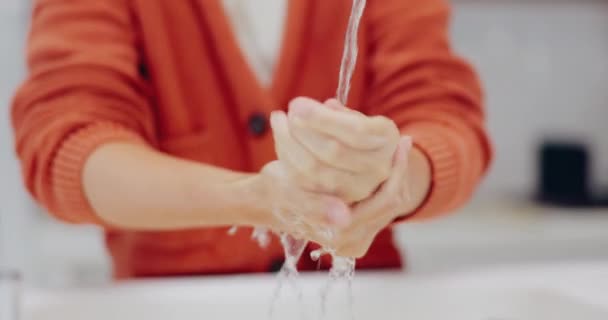 Mycie Rąk Wody Czyszczenia Zlewu Łazience Dla Higieny Wellness Lub — Wideo stockowe