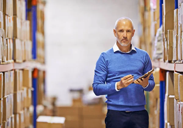 Ensuring Your Order Its Way Portrait Mature Man Working Distribution — Stock Photo, Image