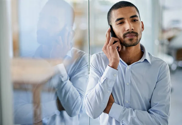 Talk Handsome Young Businessman Talking His Cellphone Office — Stock Photo, Image