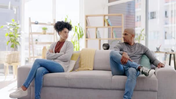Couple Divorce Argument Disagreement Sofa Living Room Dispute Fight Unhappy — Stock Video