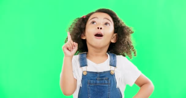 Pomysł Myślenie Wskazywanie Dziecka Makietę Lub Zielony Ekran Odizolowany Tle — Wideo stockowe