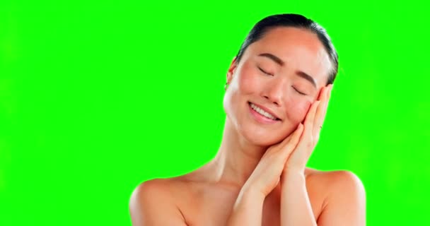 Beauty Hand Face Asian Woman Green Screen Background Skincare Dermatology — Stock Video