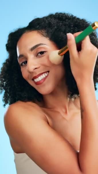 Maquillage Cosmétique Portrait Femme Appliquent Fond Teint Contour Aide Pinceau — Video
