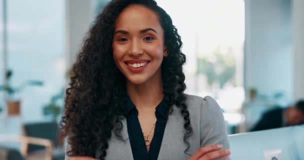 Sorria Rosto Inicialização Mulher Escritório Moderno Com Confiança Empreendedor Feliz — Vídeo de Stock