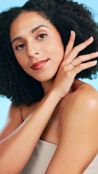 Belleza Rostro Retrato Una Mujer Estudio Para Cuidado Piel Dermatología — Vídeo de stock