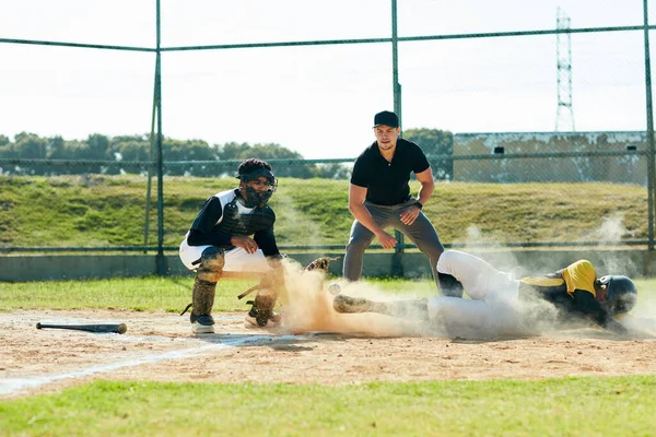 Polvere Non Rara Questo Sport Foto Completa Giovane Giocatore Baseball — Foto Stock