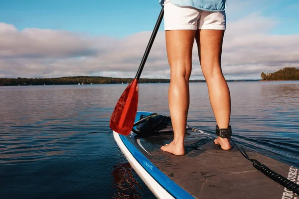 Water Takes You Unrecognizable Woman Paddle Boarding Lake — Stock Photo, Image