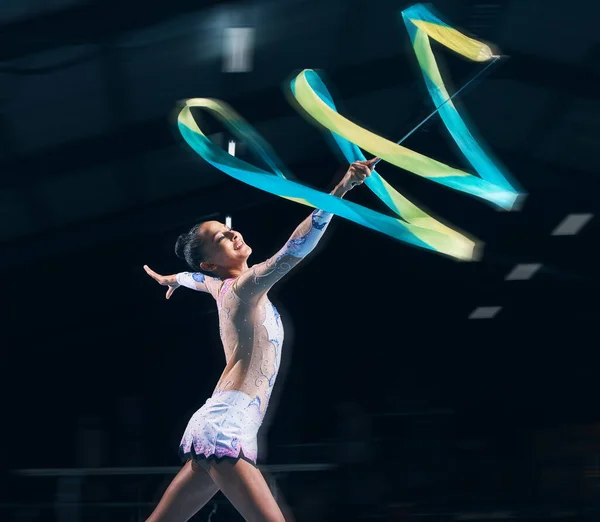 Ribbon Gymnastics Woman Smile Motion Blur Dancer Talent Show Competition — Stock Photo, Image