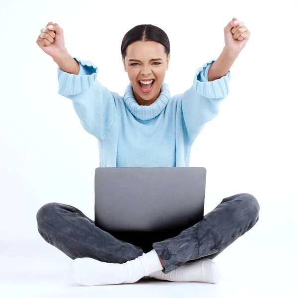 Retrato Ganador Laptop Mujer Feliz Celebran Noticias Victoria Logro Ganador — Foto de Stock