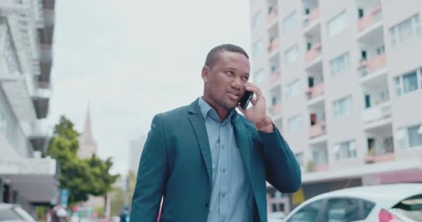 Appel Téléphonique Homme Noir Communication Affaires Dans Ville Sur Les — Video