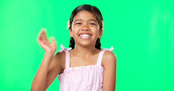 Arc Integetés Lány Üdvözlés Zöld Képernyő Boldogság Örömmel Nevetés Vidám — Stock videók