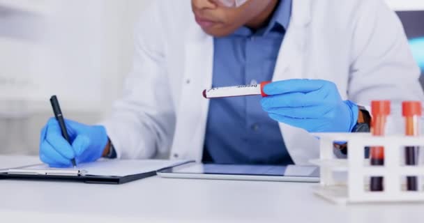 Manos Sangre Escritura Laboratorio Ciencia Investigación Innovación Industria Médica Cuidado — Vídeos de Stock