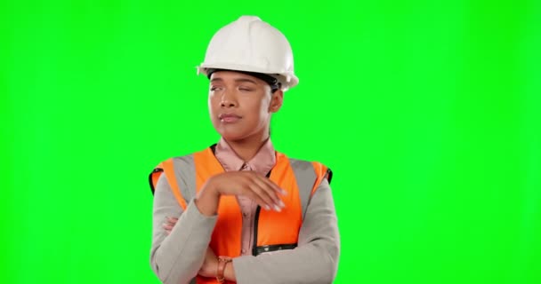 绿色屏幕 工程师和女人与模型 指向和想法在工作室的背景 具有建议 选择和空间的女雇员 女士和建筑师以及决策 规划和项目 — 图库视频影像