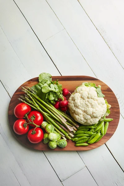 Λαχανικά Είναι Πλουσιότερη Πηγή Θρεπτικών Συστατικών Ποικιλία Φρέσκων Προϊόντων Ξύλο — Φωτογραφία Αρχείου