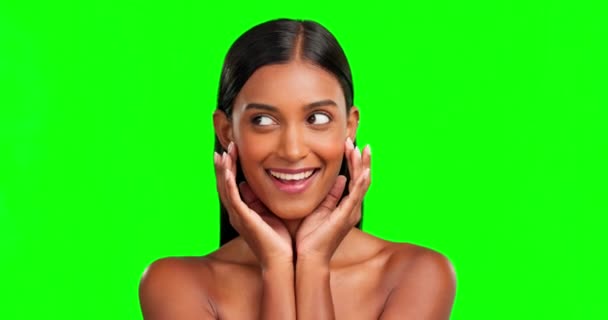 Beleza Feliz Rosto Tela Verde Mulher Com Cosméticos Faciais Luxo — Vídeo de Stock
