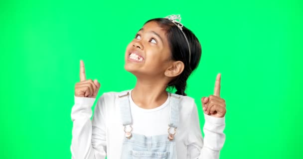 Πράσινη Οθόνη Mockup Και Παιδί Δείχνει Μέχρι Ενθουσιασμένος Ευτυχισμένος Και — Αρχείο Βίντεο