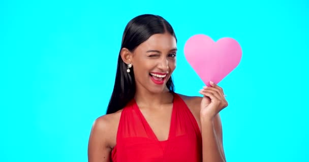 Kertas Hati Wanita Atau Senang Mengedipkan Mata Untuk Valentines Day — Stok Video