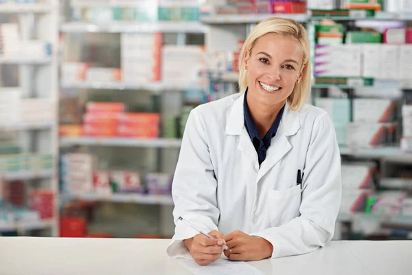 Choose Pharmacist You Trust Portrait Pharmacist Working Drugstore All Products — Stock Photo, Image