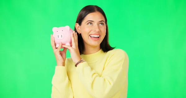 Mulher Feliz Dinheiro Poupança Tela Verde Para Investimento Orçamento Finanças — Fotografia de Stock