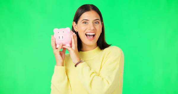 Šťastná Žena Peníze Úspory Zelené Obrazovce Pro Investice Rozpočet Nebo — Stock fotografie