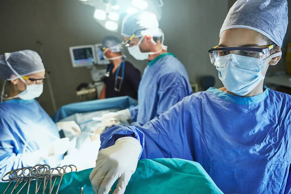 Loro Abilita Salvano Vite Chirurghi Sala Operatoria — Foto Stock