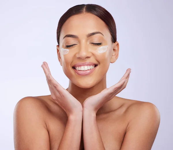 Gesichtscreme Schönheit Und Frau Studio Für Hautpflege Behandlung Und Dermatologie — Stockfoto